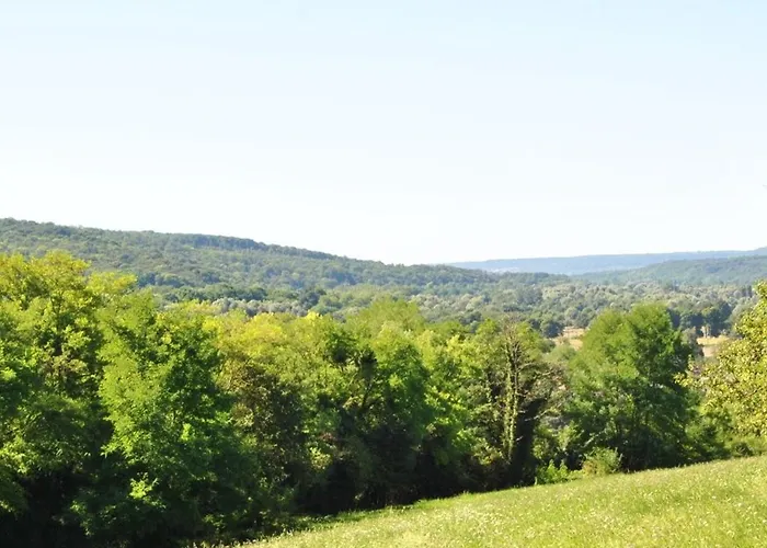 Au Calme Avec Terrasse, Acceptant Les Animaux, Parking Et Wi-fi Inclus - Fr-1-584-108 * Velle-sur-Moselle